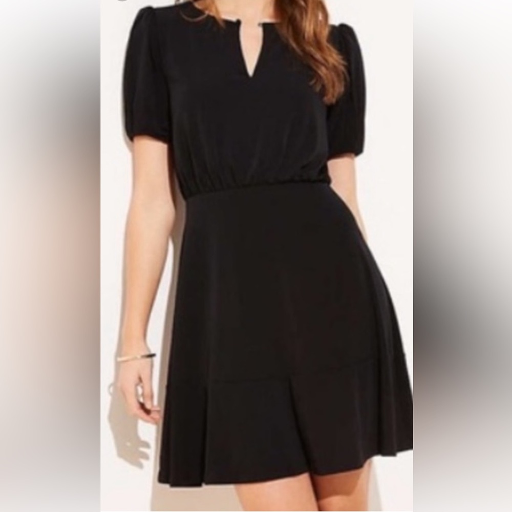 NWT Loft Black Flounce Dress With Keyhole Top Size 4